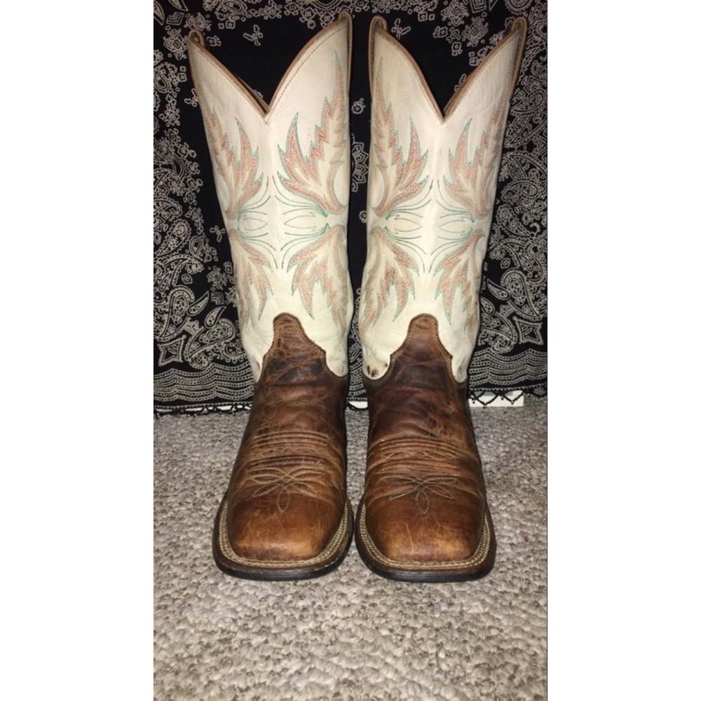 Justin square toe boots